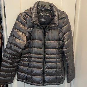 Calvin Klein women’s premium down blend jacket size large